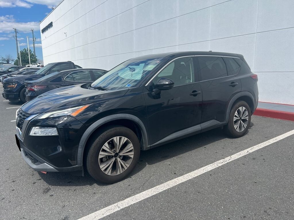Used 2021 Nissan Rogue SV SUV