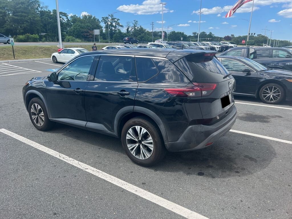 Used 2021 Nissan Rogue SV SUV