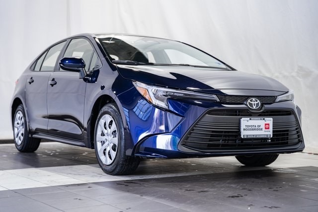 2026 Toyota Corolla LE's photo