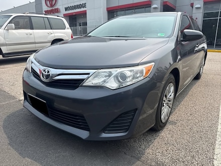 2014 Toyota Camry LE Sedan