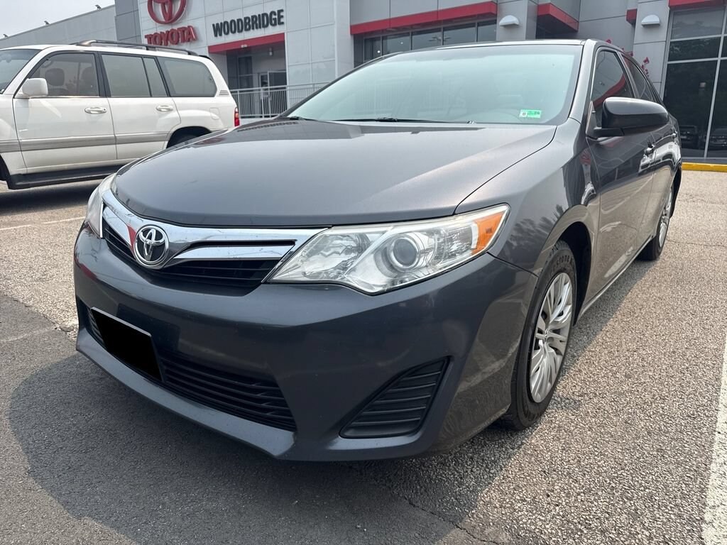 Used 2014 Toyota Camry LE Sedan