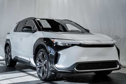 2023 Toyota bZ4X Limited SUV