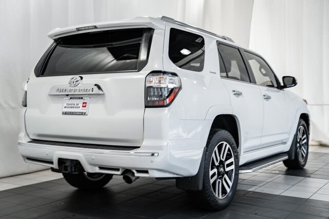2018 Toyota 4Runner Limited photo 4