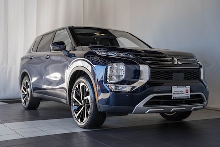 2023 Mitsubishi Outlander SE SUV
