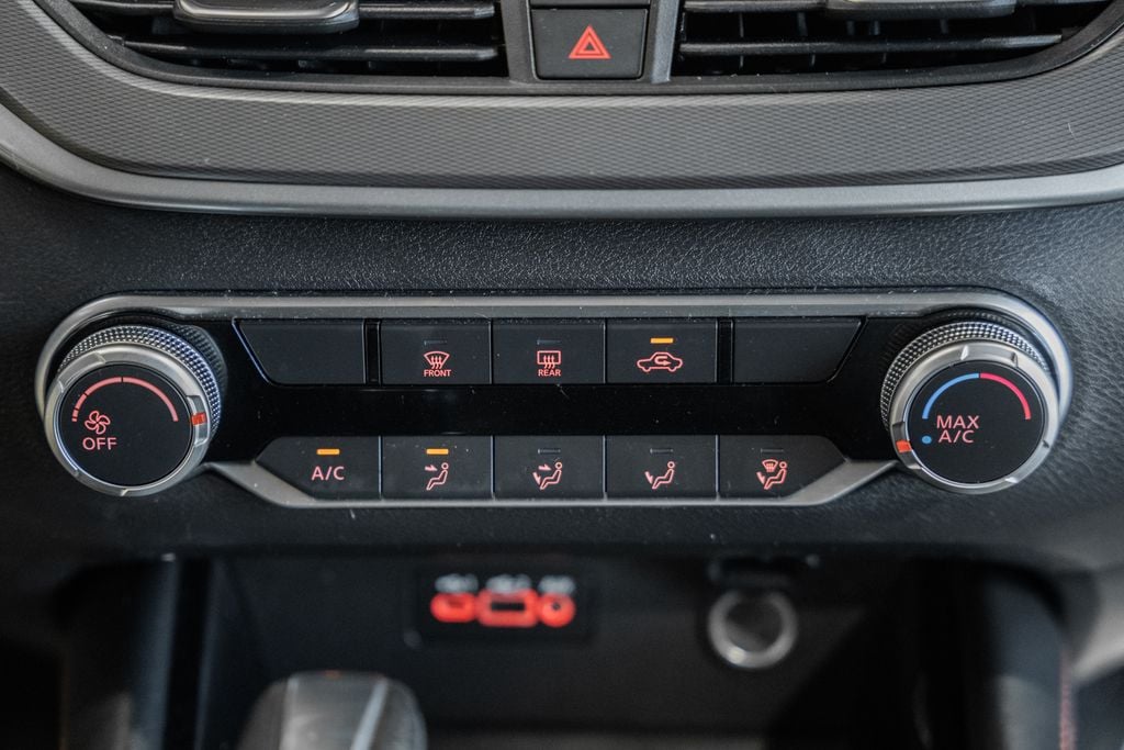 2024 Nissan Altima SR - Photo 20