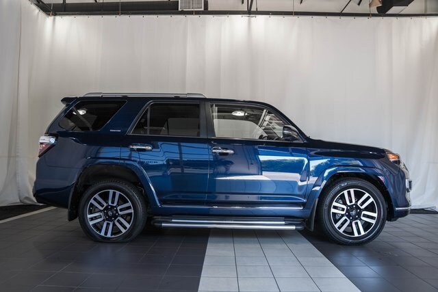 2018 Toyota 4Runner Limited photo 2