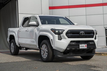 2025 Toyota Tacoma SR5 Truck Double Cab