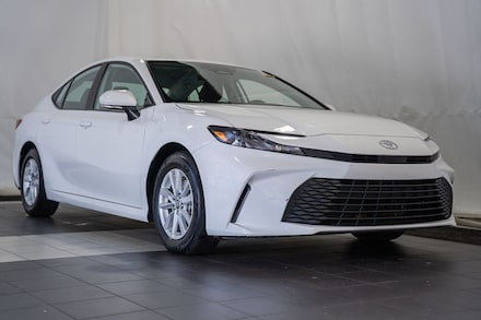 2025 Toyota Camry LE Sedan