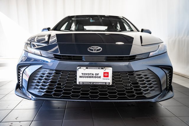 2026 Toyota Camry SE photo 2