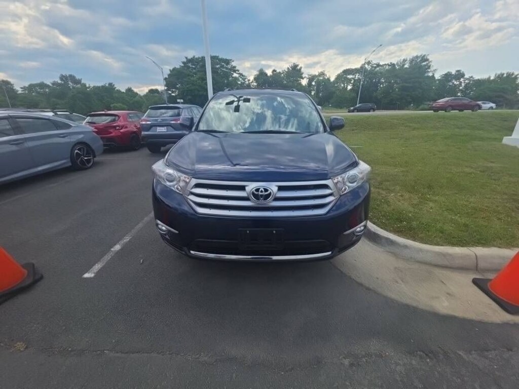 Used 2012 Toyota Highlander Limited SUV