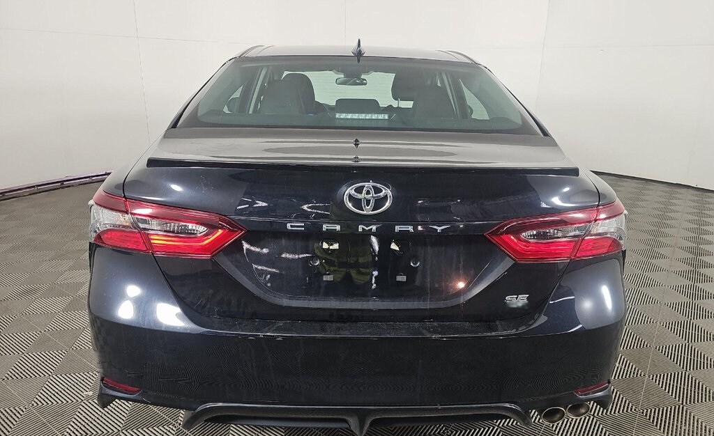 2024 Toyota Camry SE photo 4