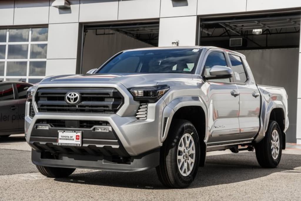 New 2025 Toyota Tacoma SR5 Truck Double Cab