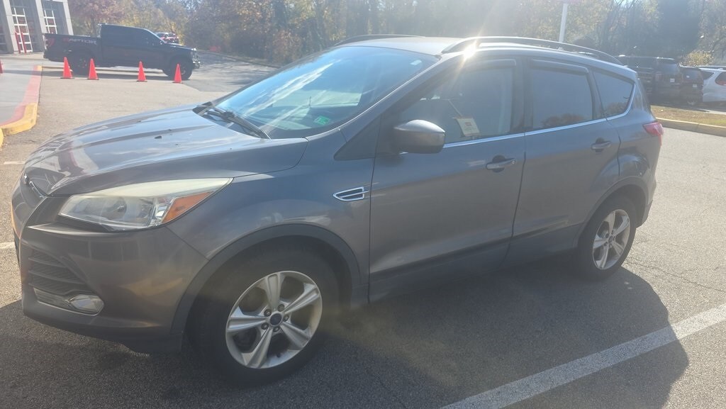 Used 2014 Ford Escape SE SUV