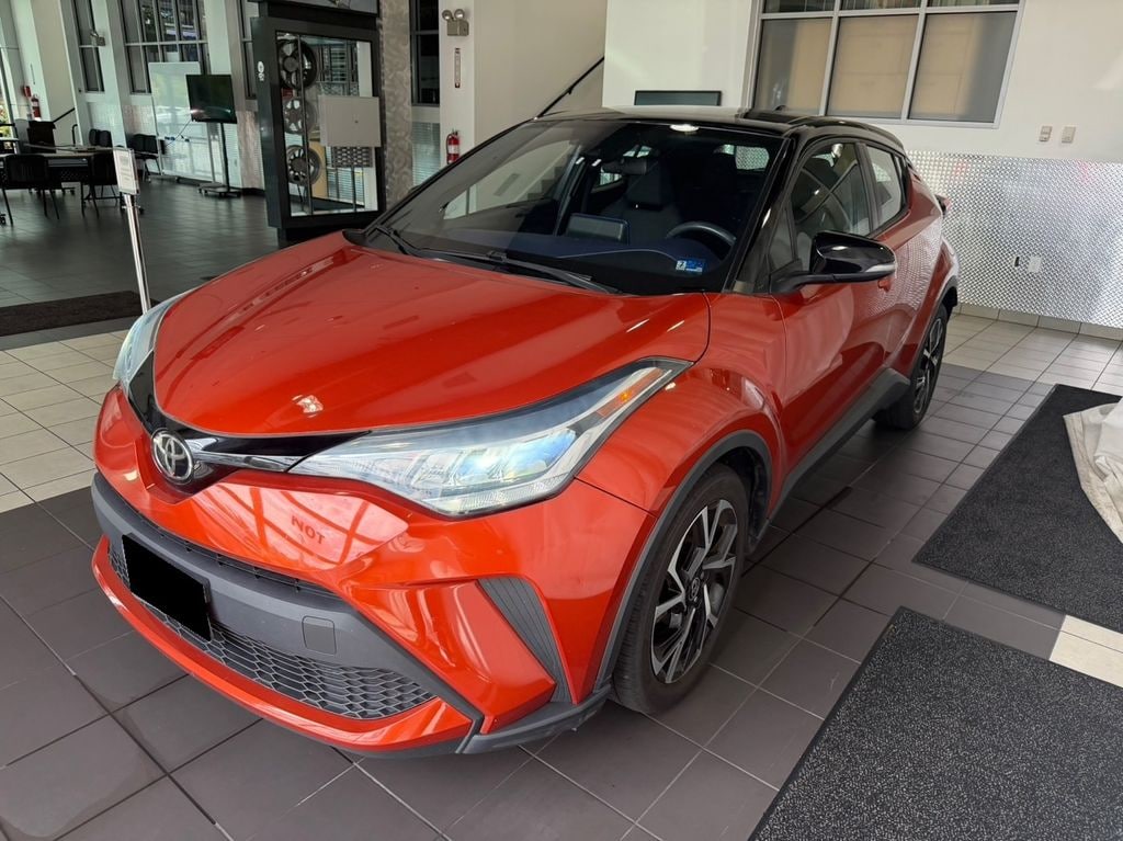 Used 2020 Toyota C-HR XLE SUV
