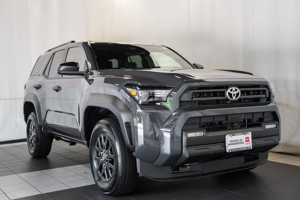 New 2026 Toyota 4Runner SR5 SUV