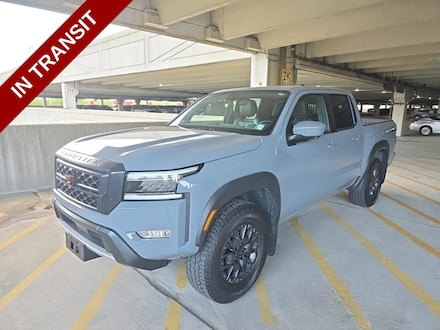 2024 Nissan Frontier PRO-4X Truck