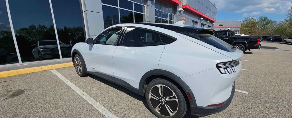 Used 2022 Ford Mustang Mach-E Select SUV