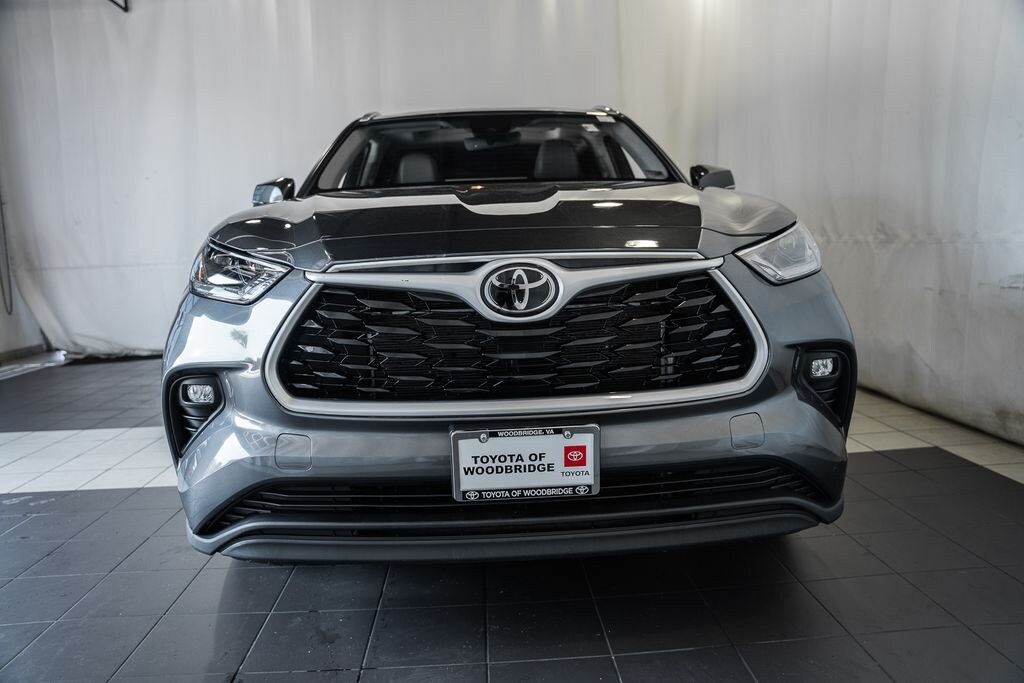 Used 2023 Toyota Highlander XLE SUV