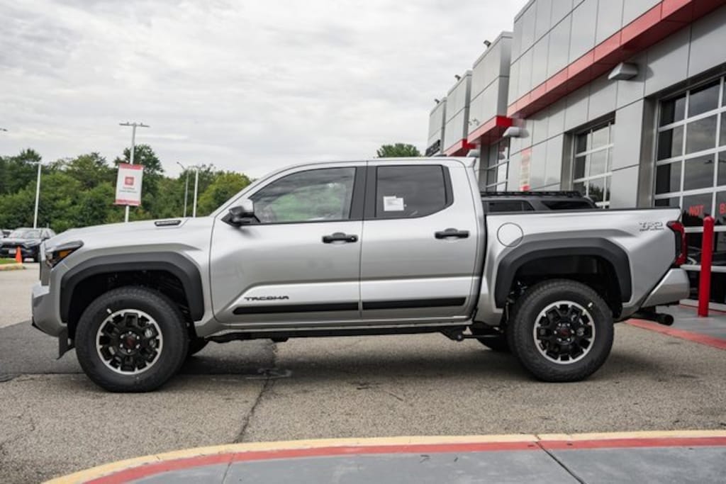 New 2025 Toyota Tacoma i-FORCE MAX TRD Off-Road i-FORCE MAX Truck Double Cab