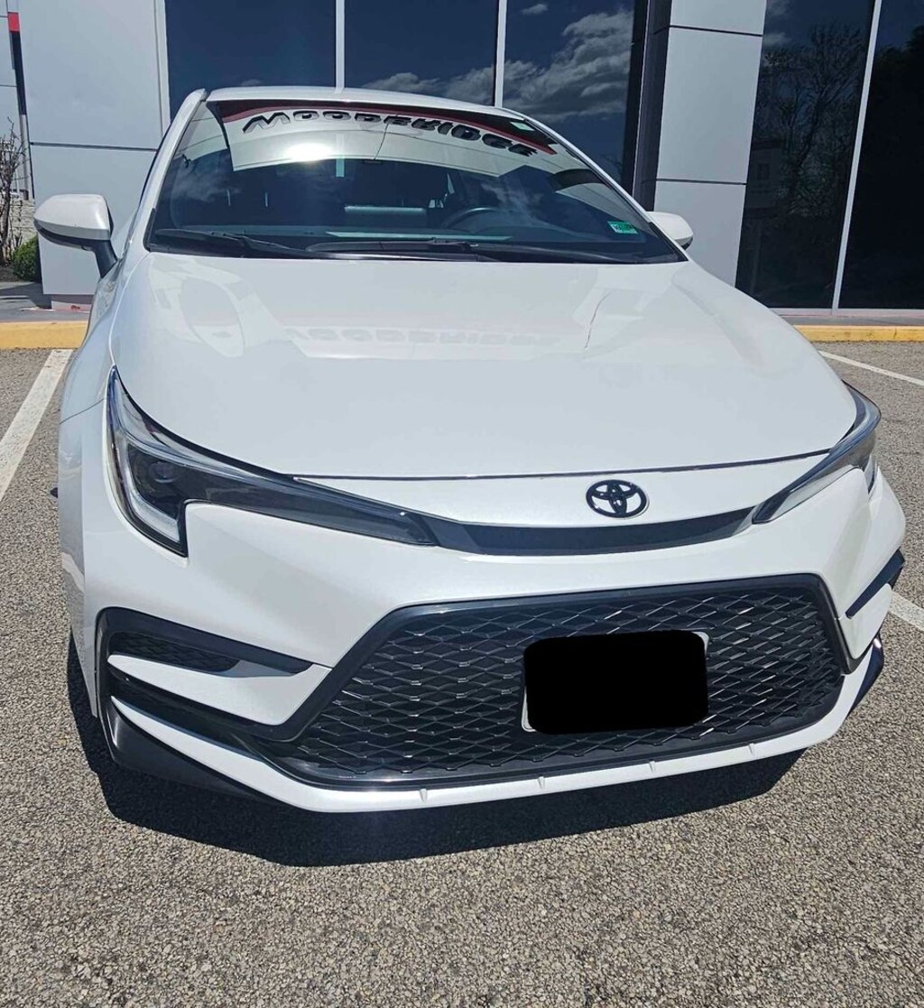 Used 2023 Toyota Corolla SE Sedan