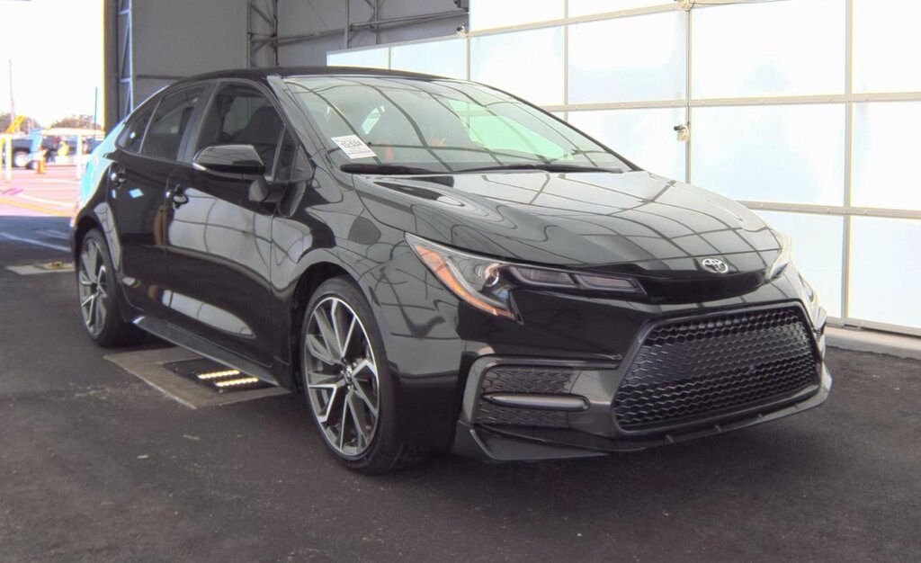 Used 2022 Toyota Corolla SE Sedan