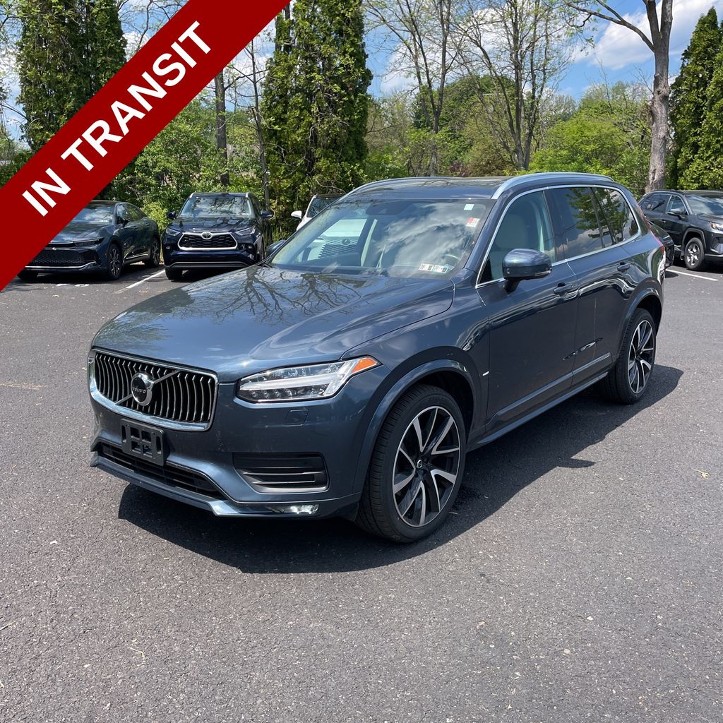 2022 Volvo XC90 T6 Momentum 6 Passenger AWD's photo