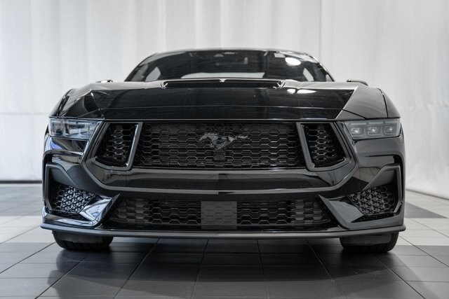 2025 Ford Mustang GT Premium photo 2