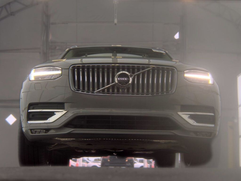 Used 2025 Volvo XC90 B6 Plus 6-Seater SUV