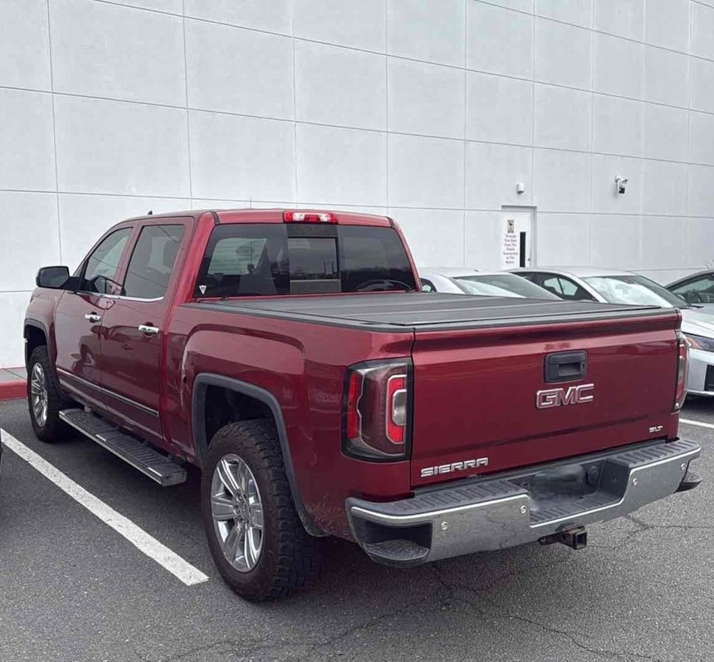 Used 2018 GMC Sierra 1500 SLT Truck