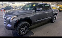 2023 Toyota Tundra Platinum Truck