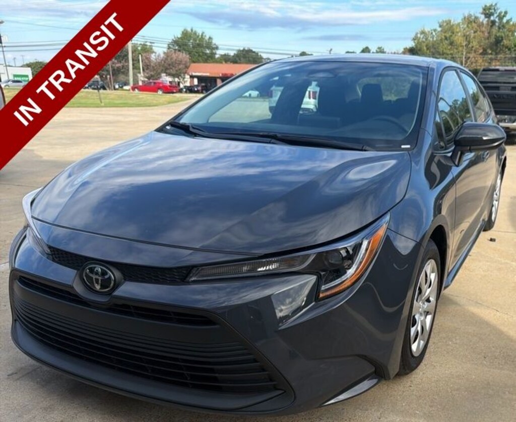 Used 2025 Toyota Corolla LE Sedan