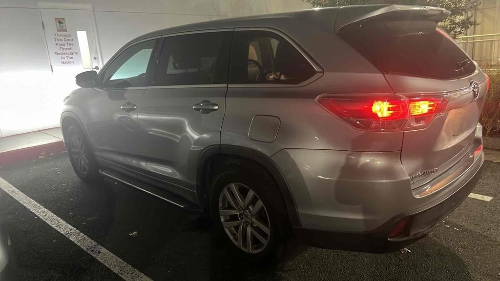 Used 2014 Toyota Highlander LE SUV