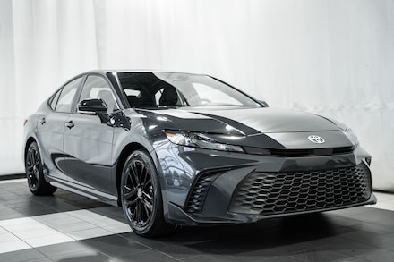2025 Toyota Camry SE Sedan