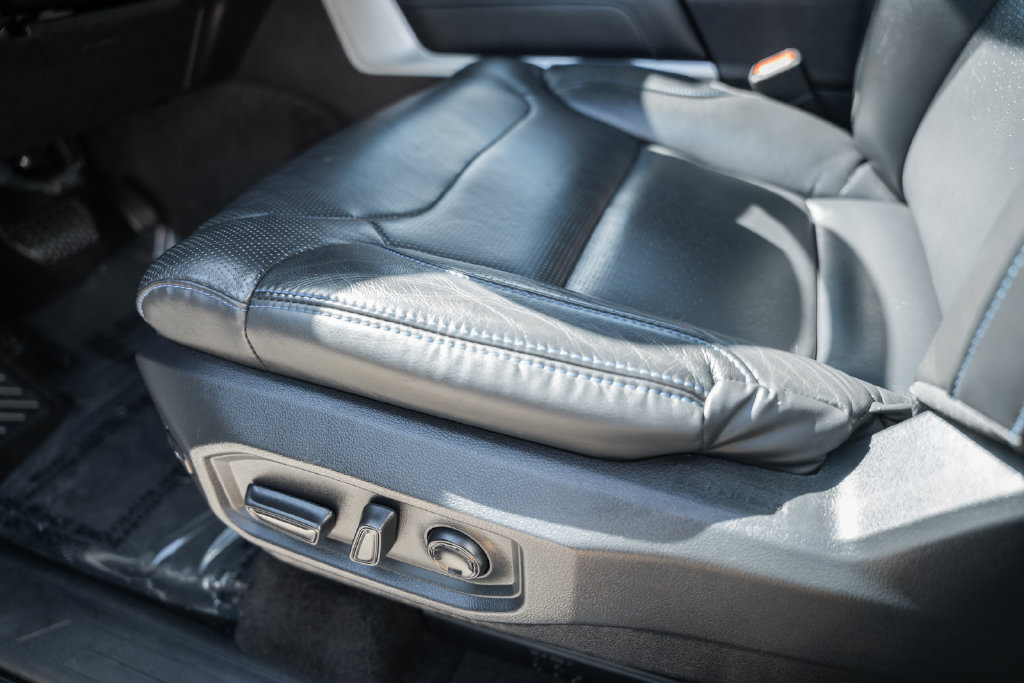 2024 Toyota Tundra Platinum - Photo 37