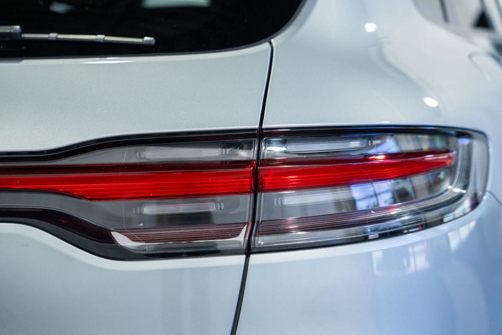 2022 Porsche Macan Base - Photo 6