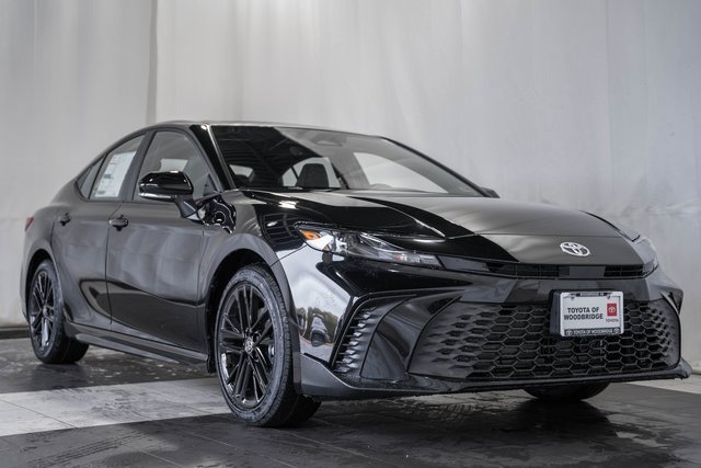 2026 Toyota Camry SE Sedan