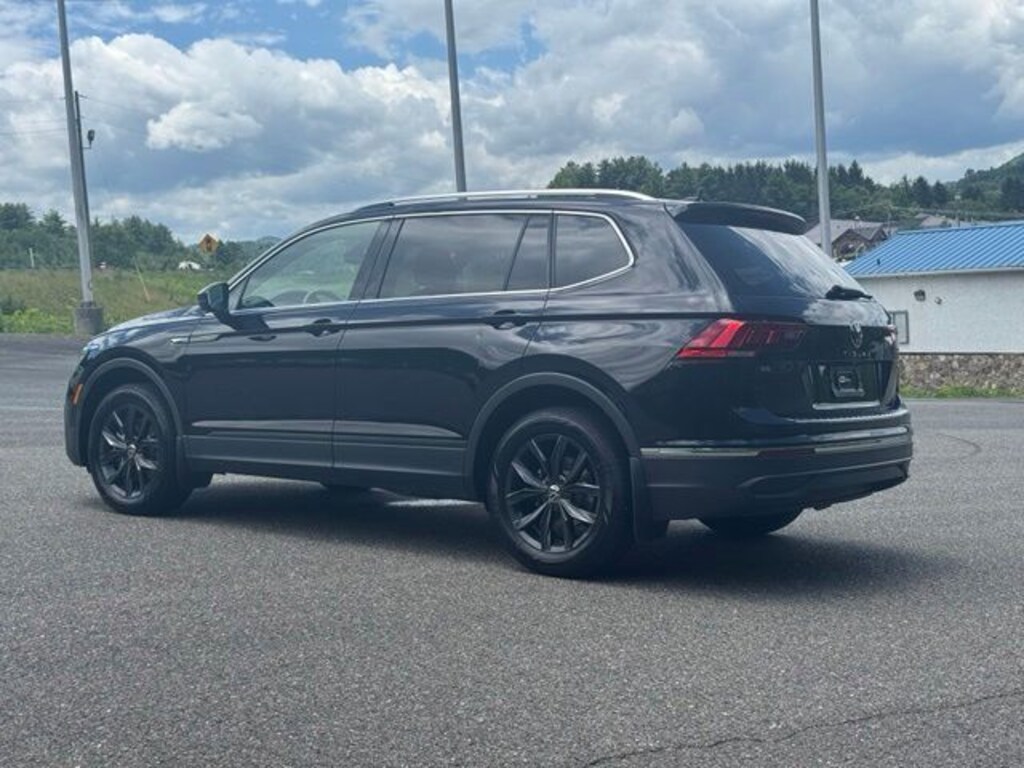Used 2024 Volkswagen Tiguan 2.0T SE SUV