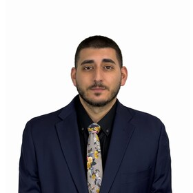 Staff member Ali Sulieman from ID_fd1fa3