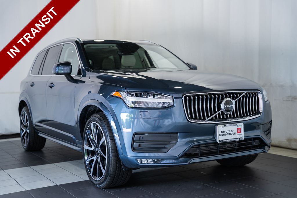 2022 Volvo XC90 T6 Momentum 6 Passenger AWD's photo