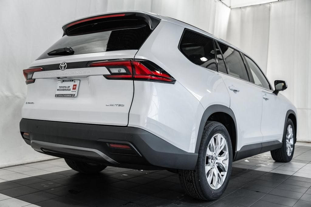 New 2026 Toyota Grand Highlander Hybrid Limited SUV