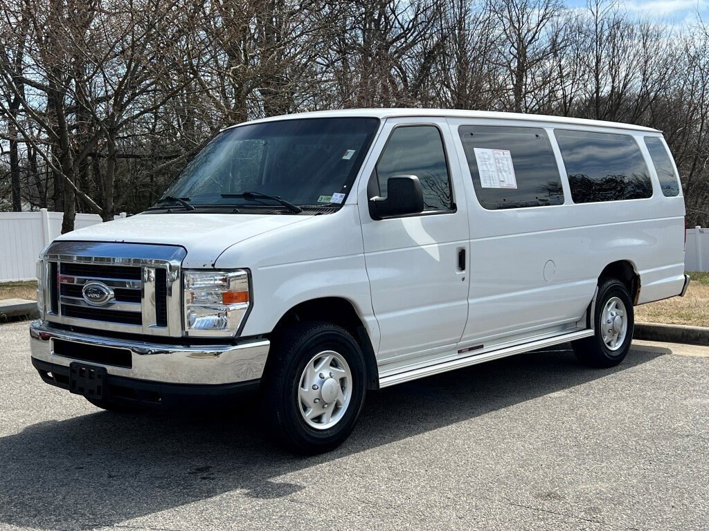 Used 2012 Ford E-Series Econoline Wagon XLT with VIN 1FBSS3BL2CDA88420 for sale in Woodbridge, VA