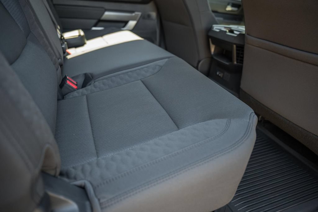 2026 Toyota Tundra SR5 - Photo 32