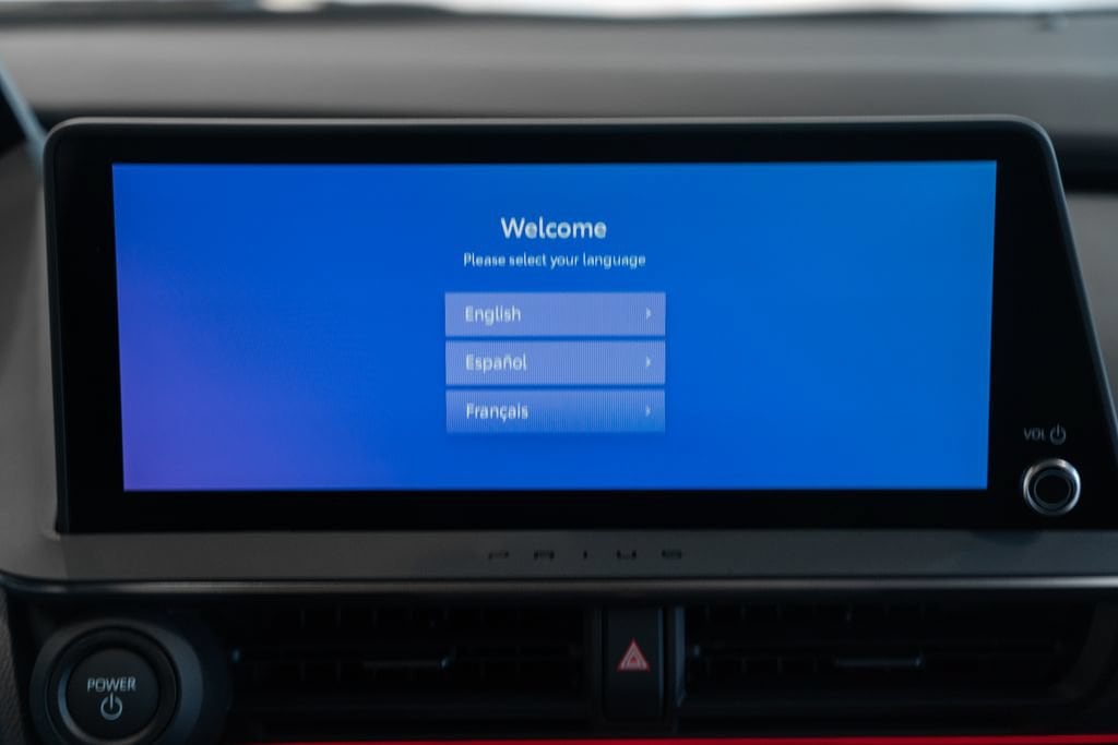 2026 Toyota Prius Plug-in Hybrid XSE - Photo 18