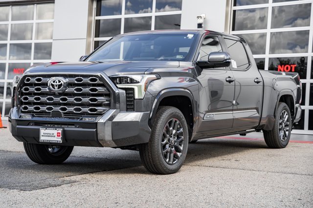 2026 Toyota Tundra Platinum photo 3