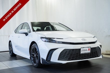 2025 Toyota Camry SE Sedan
