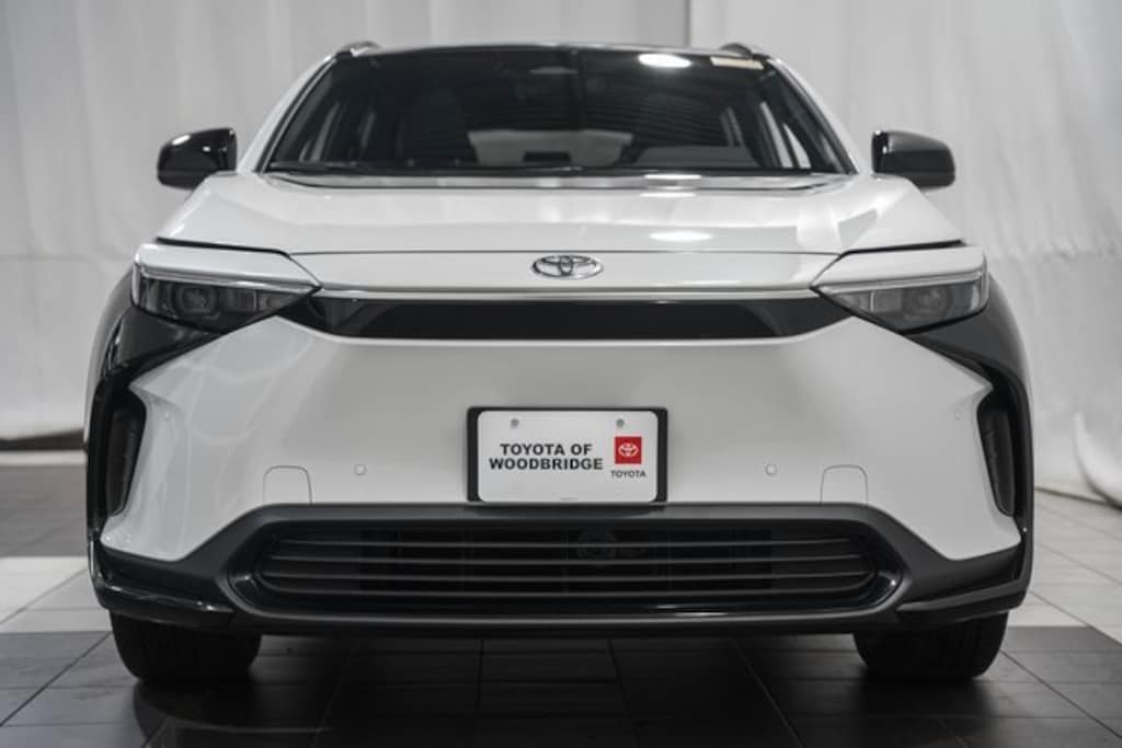 Used 2024 Toyota bZ4X XLE SUV
