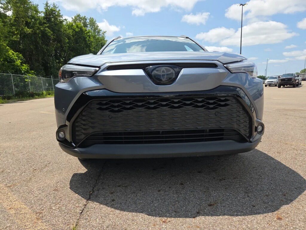 Used 2024 Toyota Corolla Cross Hybrid XSE SUV