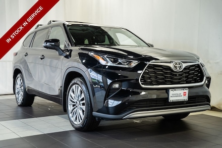 2024 Toyota Highlander Platinum SUV