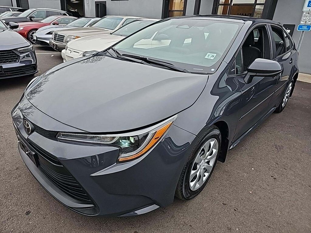 Used 2023 Toyota Corolla LE Sedan