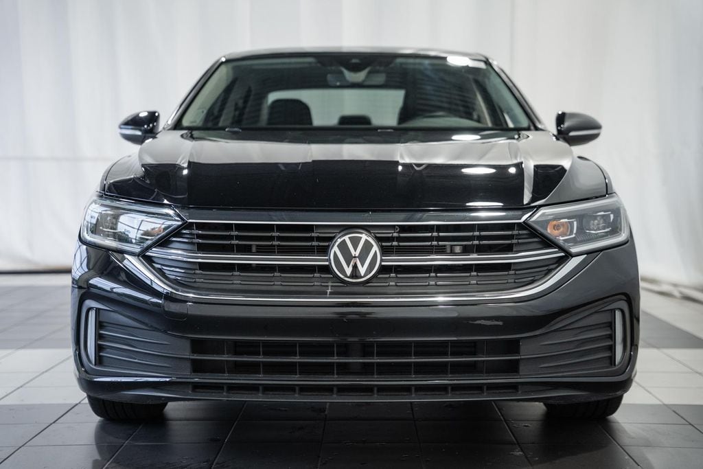 3VWGM7BU6RM015377
